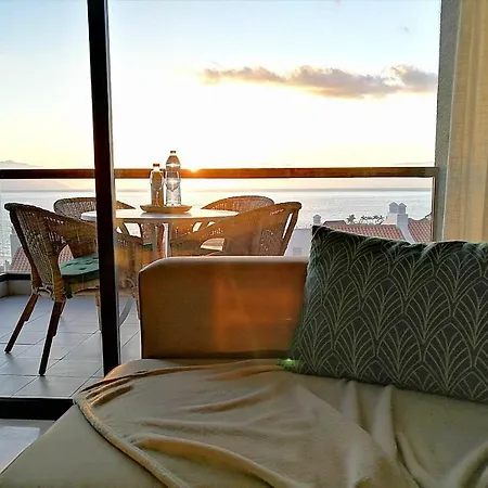 Apartament Beach Front Terrace Holiday Apartment, Puerto Santiago